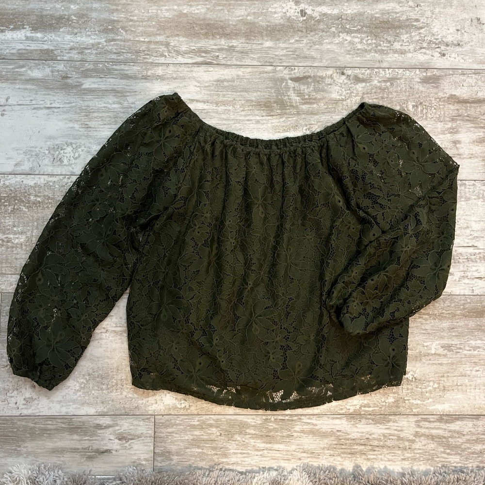 Hollister off the shoulder top